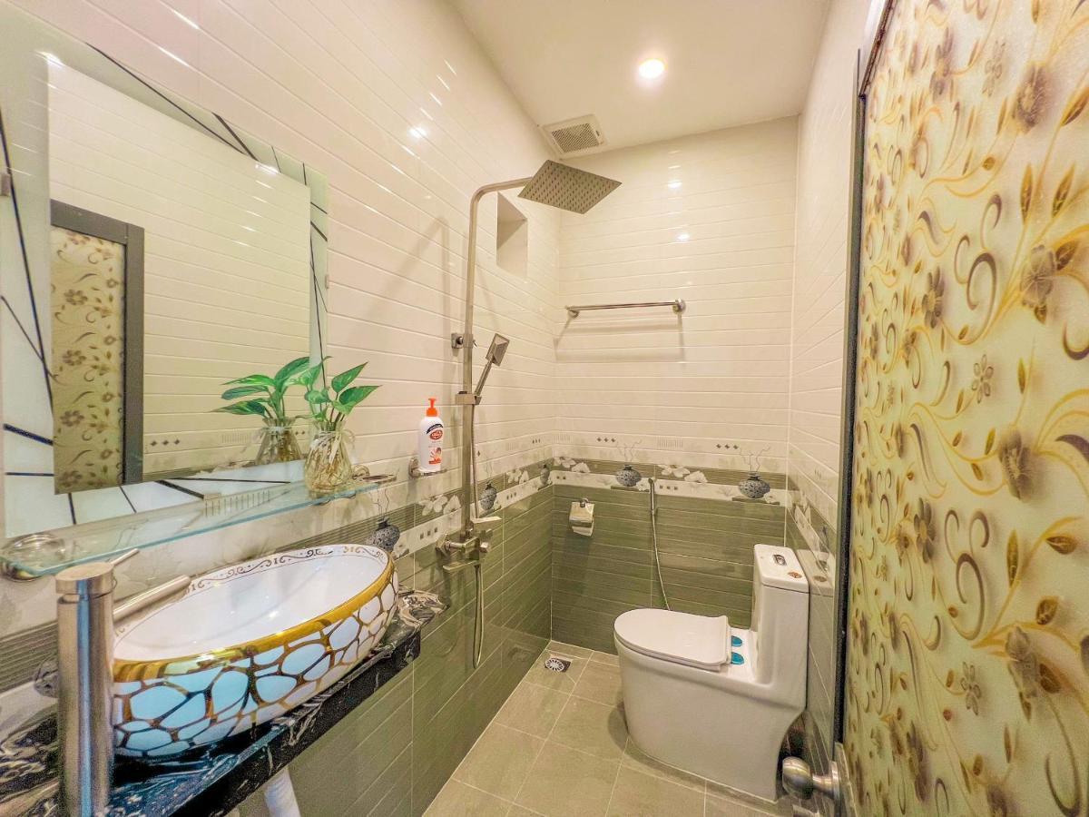 Homestay Qhome Chi Khu Co Ong Bagian luar foto