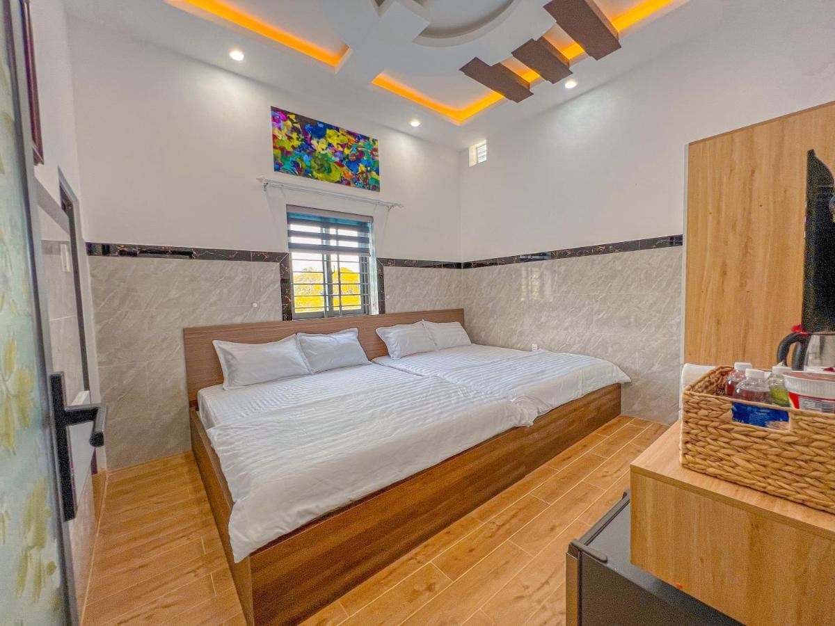 Homestay Qhome Chi Khu Co Ong Bagian luar foto